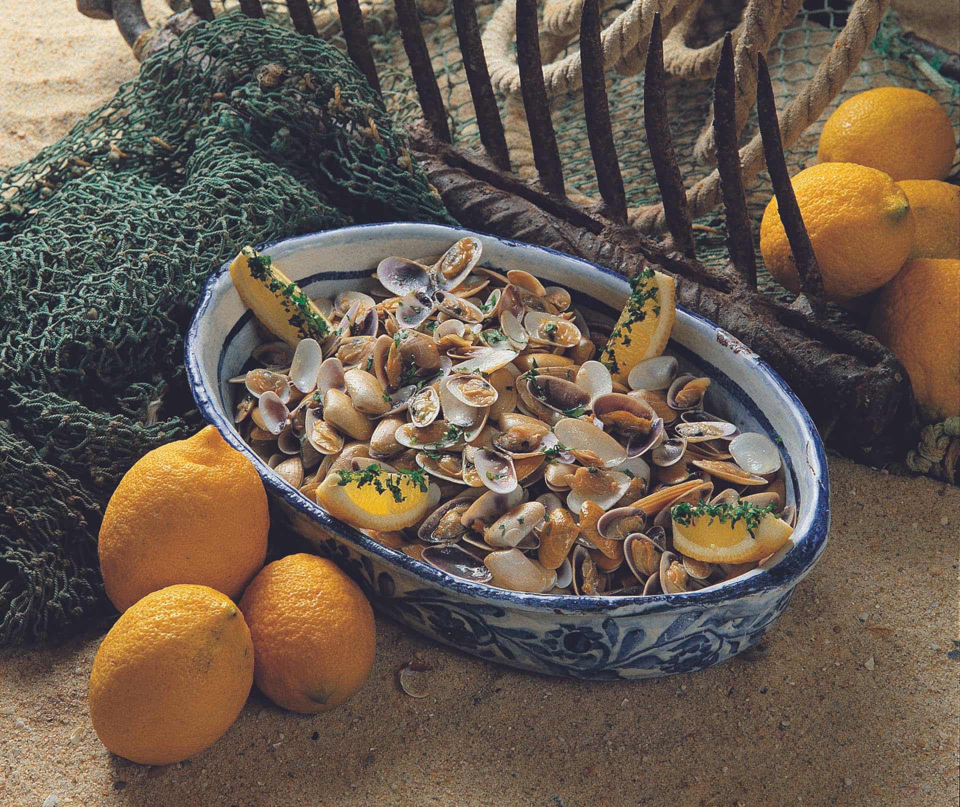 Conquilha dish © VisitAlgarve