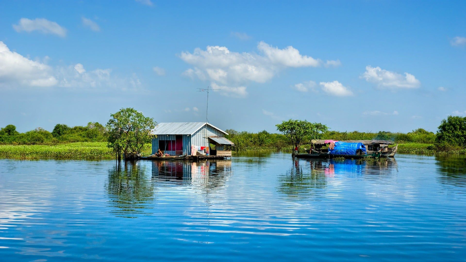 Floating House Houseboat Tonle Sap Lake Battambang Siem Reap Cambodia
