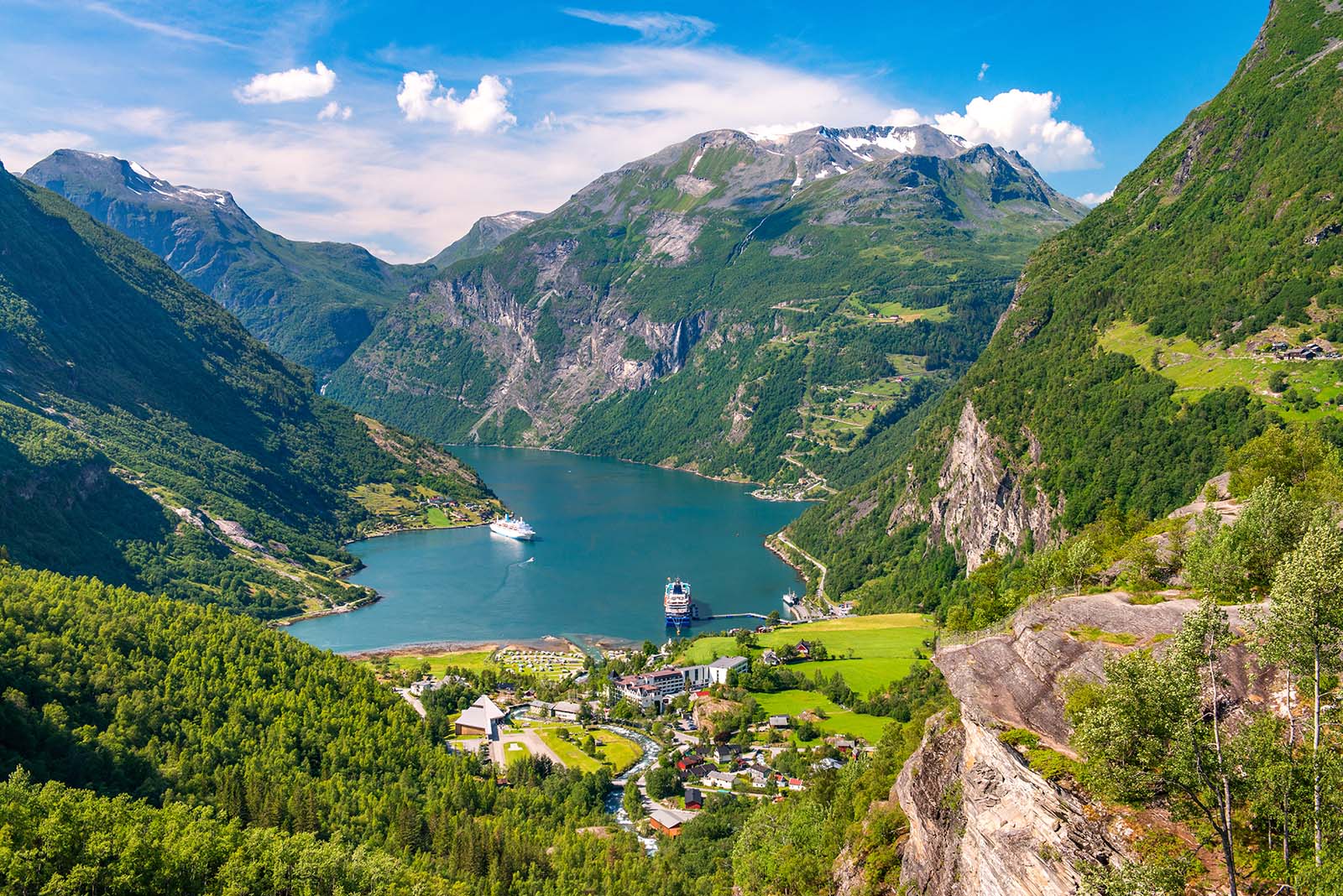 Geirangerfjord Norway © Shutterstock