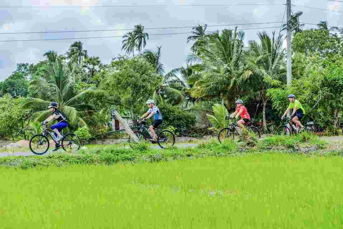 Cycling in Galle