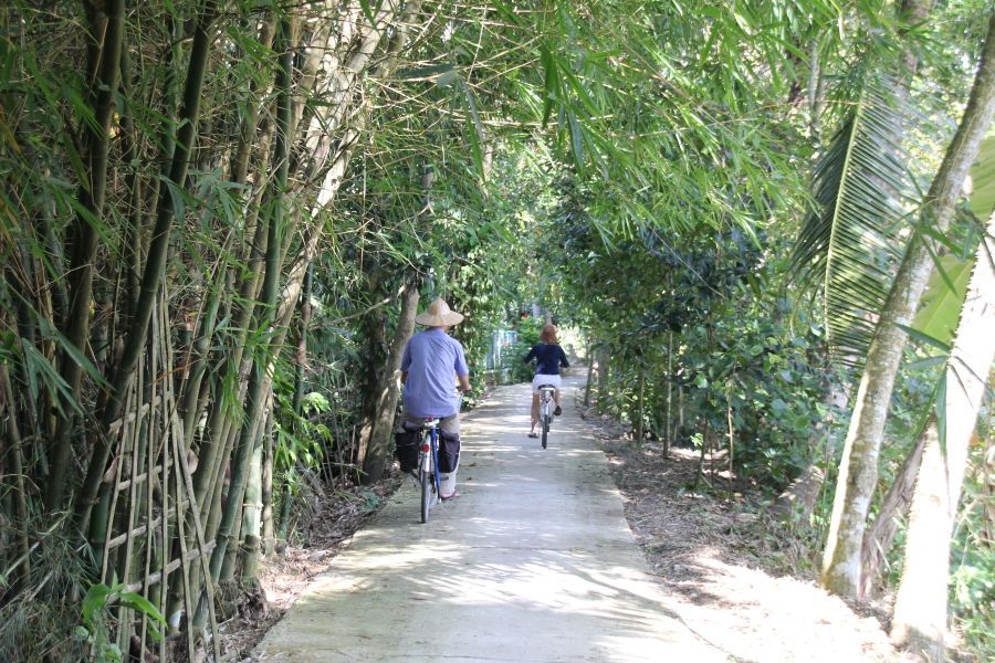 Mekong - Biking