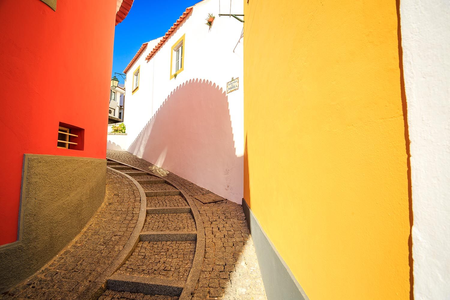 Charming southern street in the afternoon, Monchique, Algarve, Portugal © Shutterstock