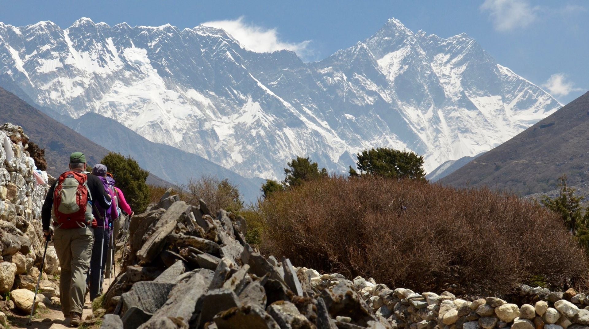 Trekking to Pangboche