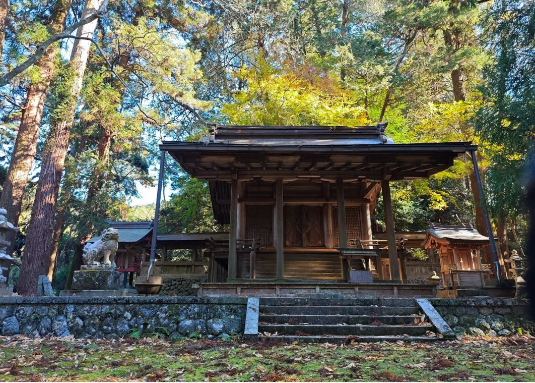 Where the Namode-odori had been dedicated, Asuka Kawakamini Imasu Usutaki Himenomikoto, Japan © Dre Roelandt
