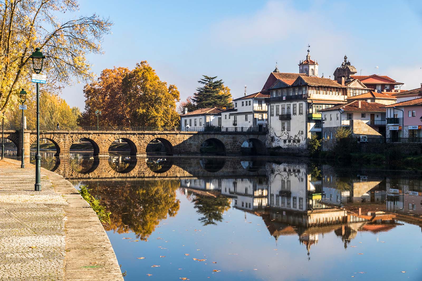 The historic Roman bridge of Emperor Trajan in the city of Chaves, in the north of Portugal © Shutterstock