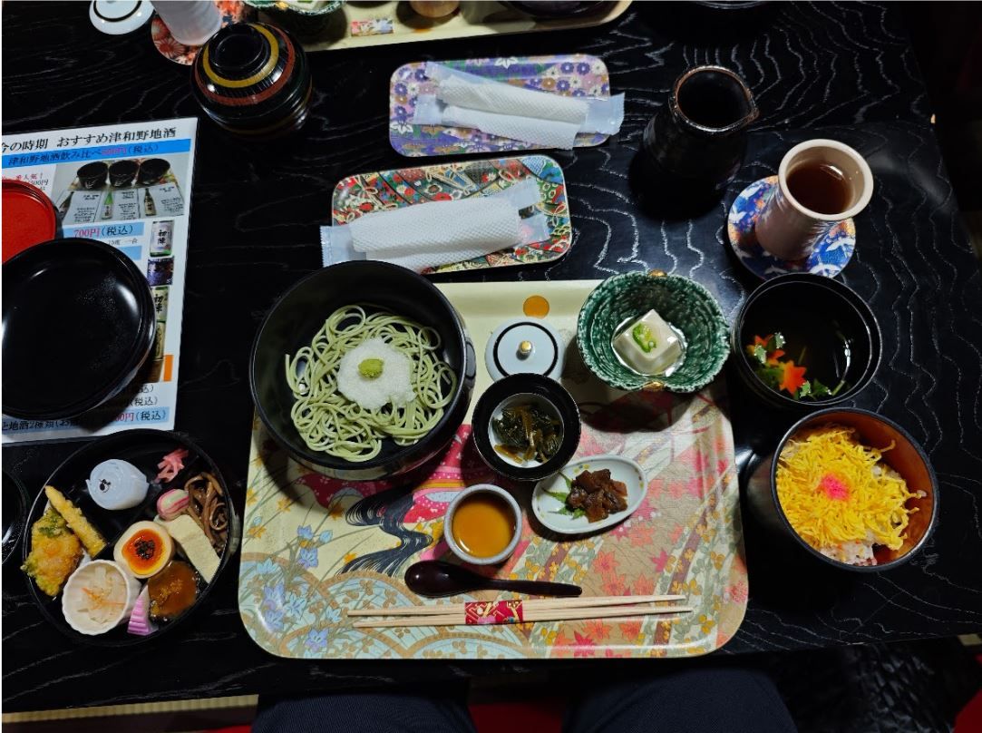 Lunch at Sara-no-ki Shouintei in Tsuwano, Japan © Dre Roelandt