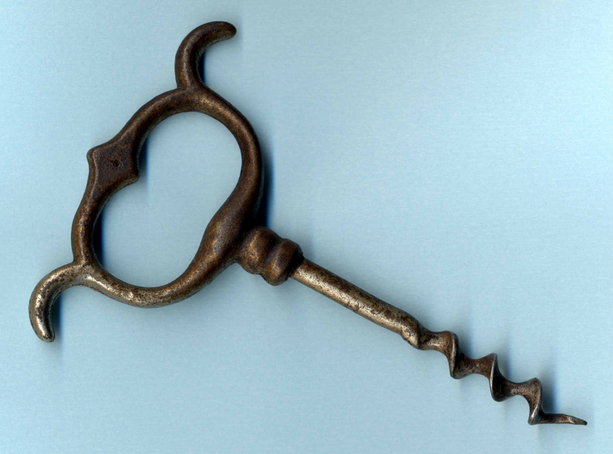 corkscrew-shutterstock_2511264