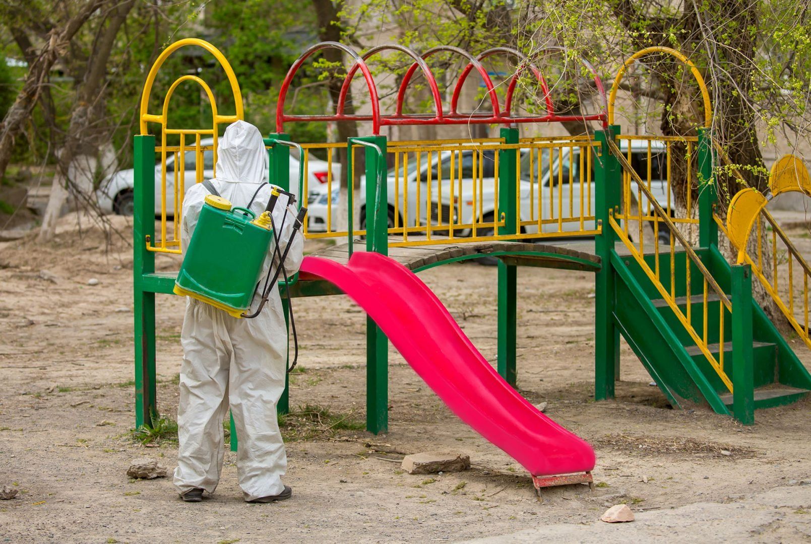 desinfection-coronavirus-shutterstock_1723453720