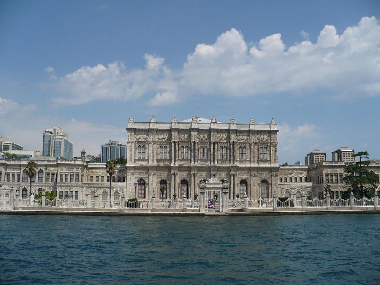 Two Continents Tour with Dolmabahçe Palace
