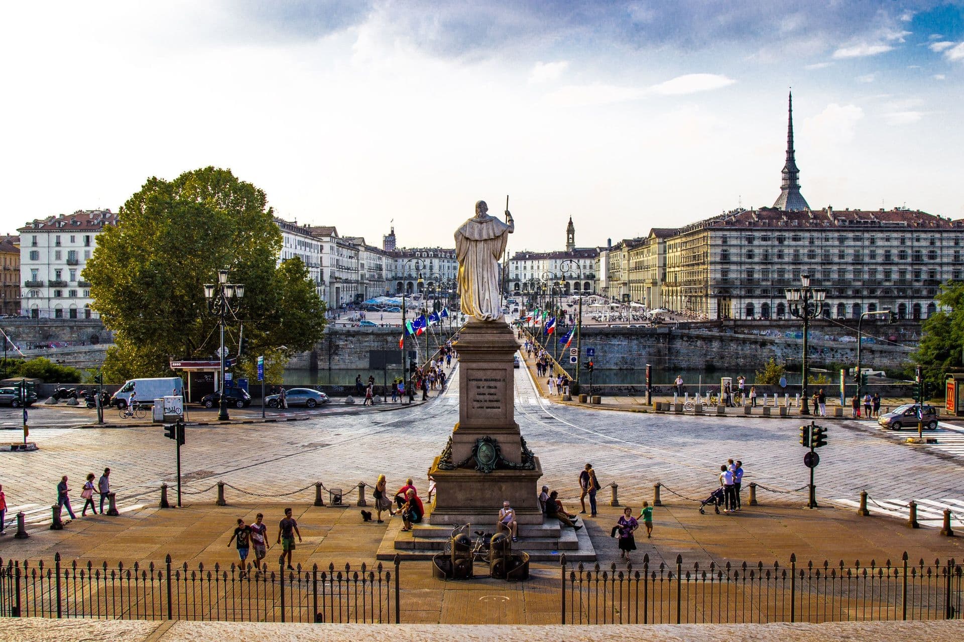 Piazza Vittorio Veneto, Turin