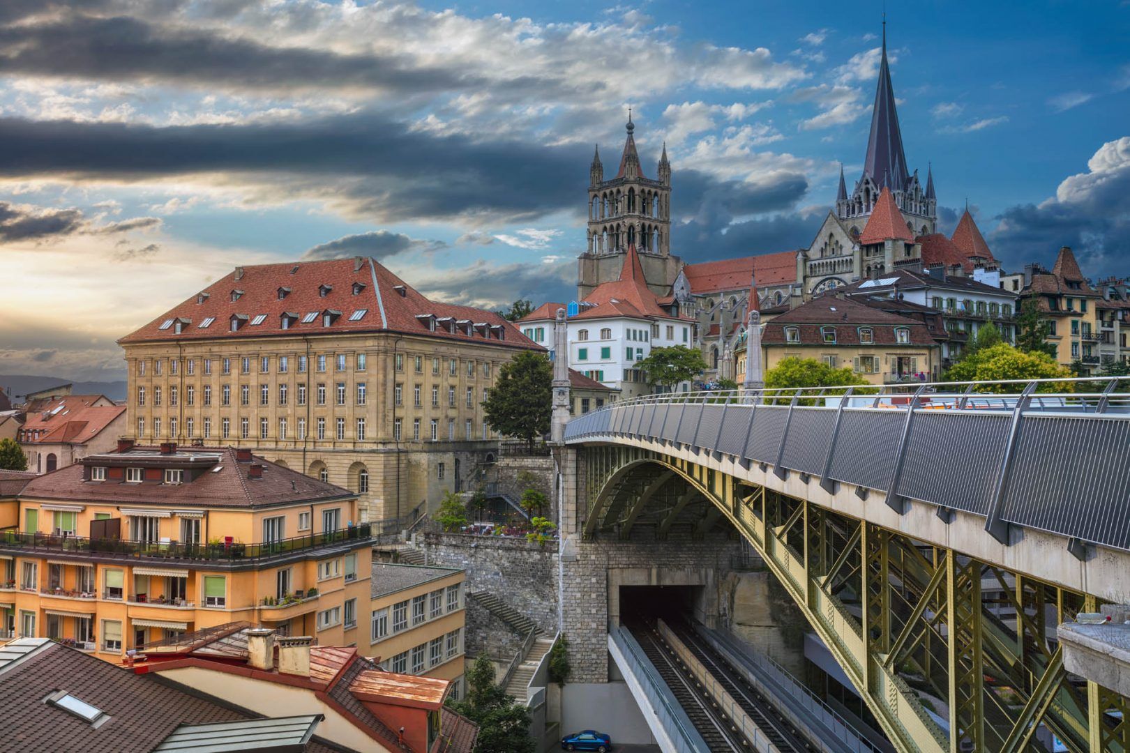 Lausanne, Switzerland © Shutterstock