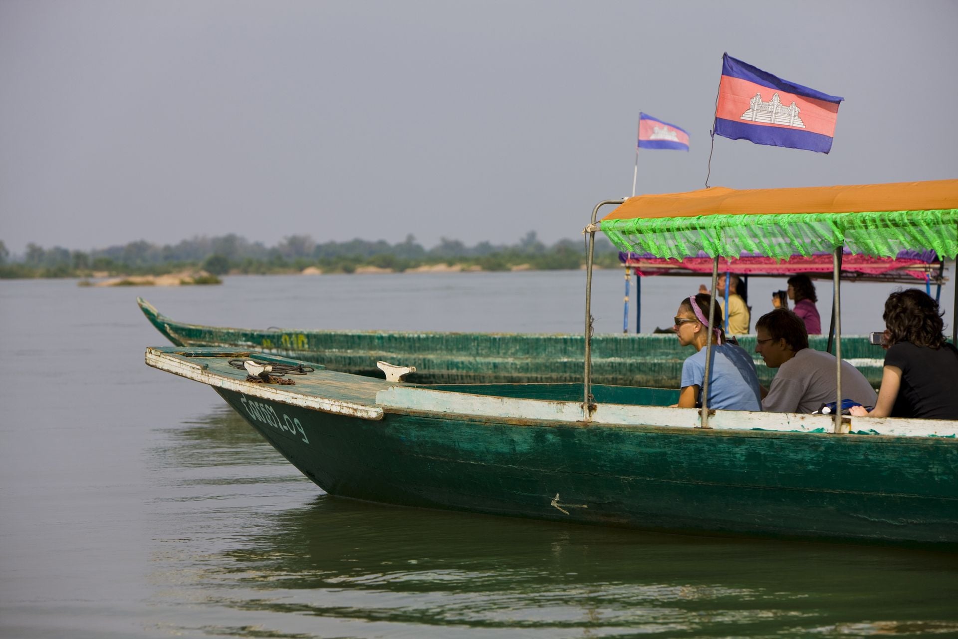 Tonle Sap River boat tourist