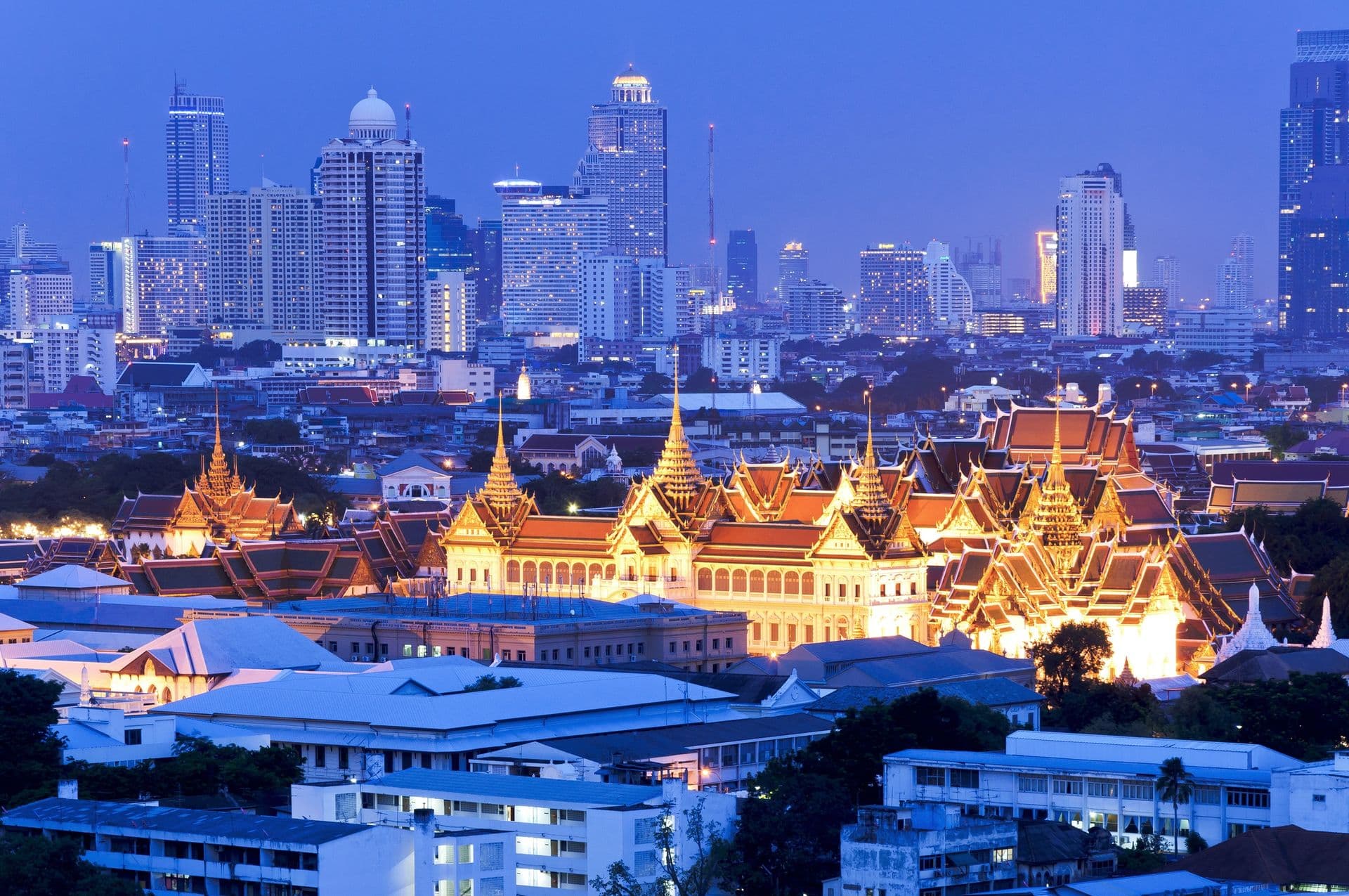 Grand Palace and Emerald Buddha Temple (Wat Phra Kaew) at twilight