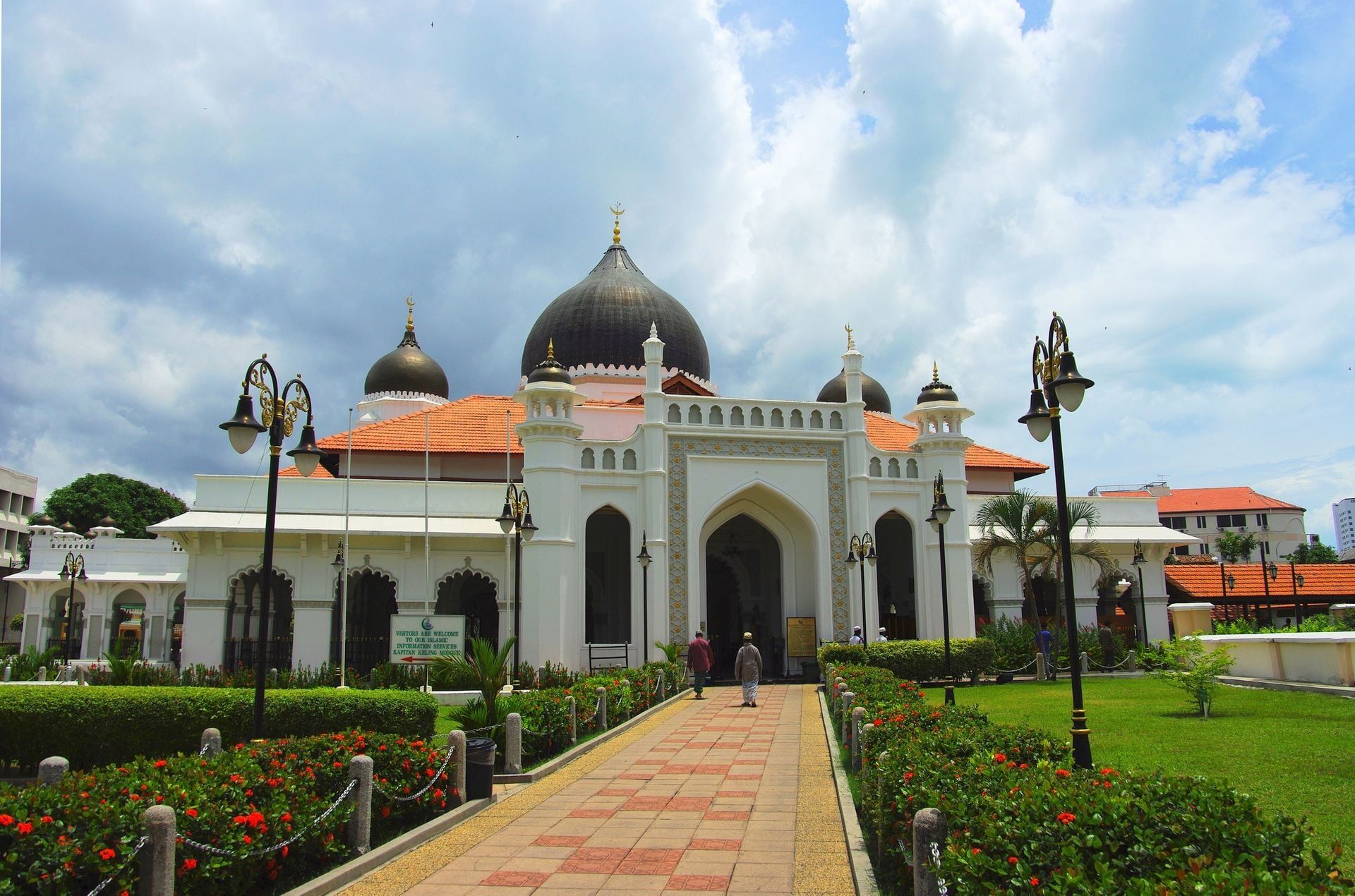 The oldest and best-known mosque in Penang, Masjid Kepitan Kling, George Town, Penang, Malaysia