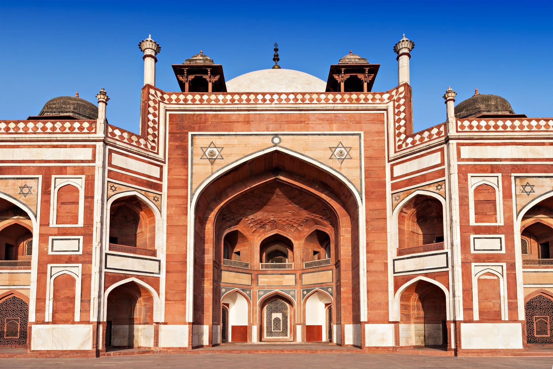 Humayuns Tomb on the blue sky, Delhi, India