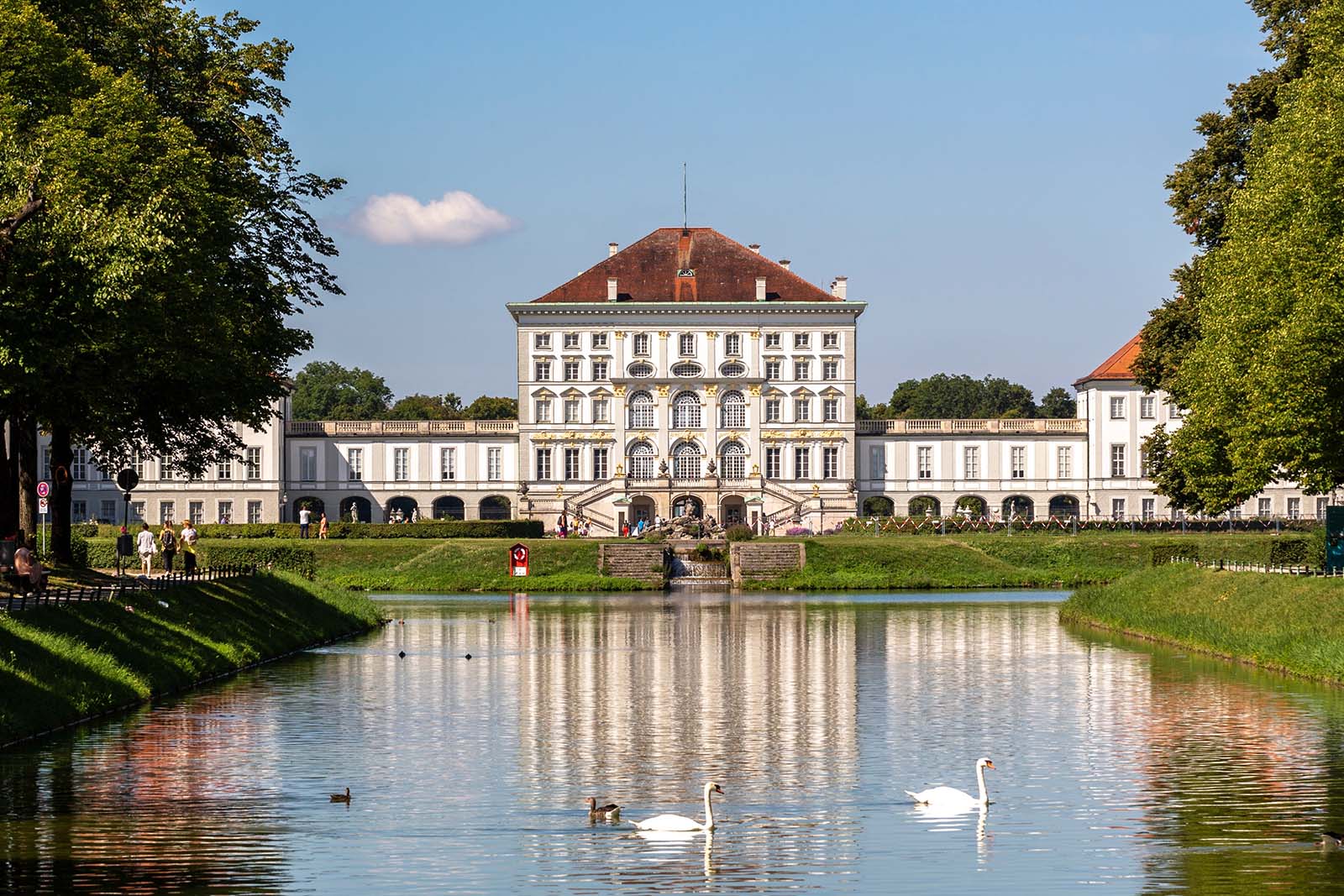 Nymphenburg Palace in Munich © Shutterstock