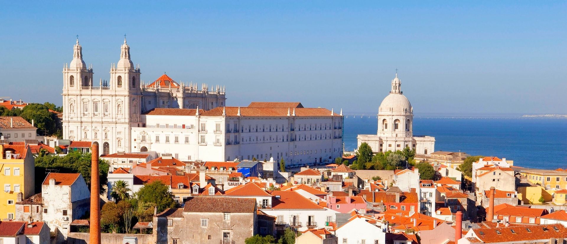 Portugal Lisbon Alfama District seen from terrace of Palacio Belmonte Hotel Rua Dom Fradique 14 monastere Sao Vicente de Fora