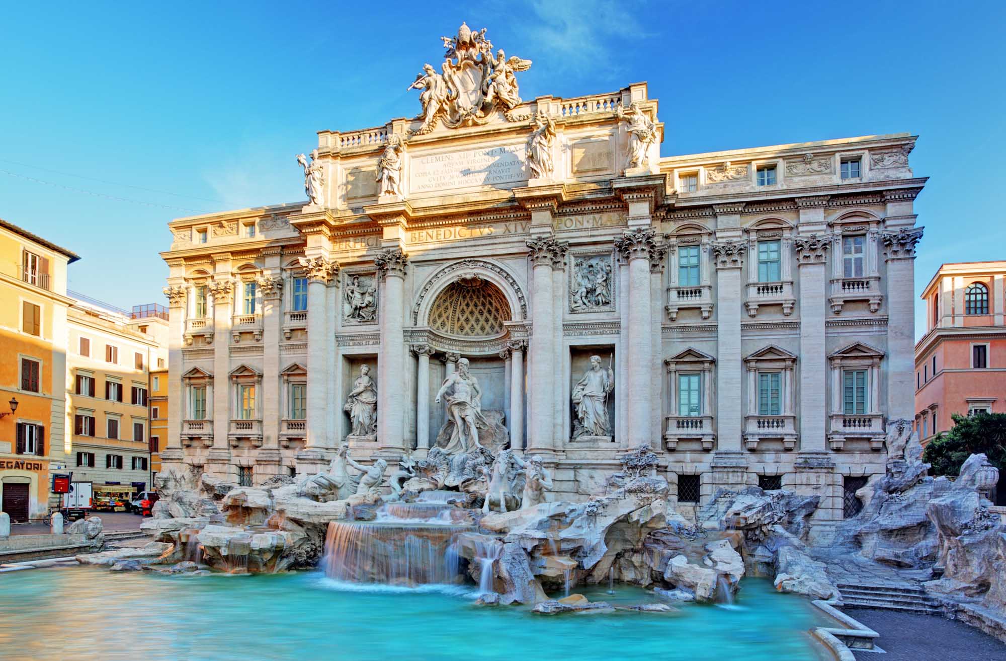 Fountain di Trevi, Rome, Italy.