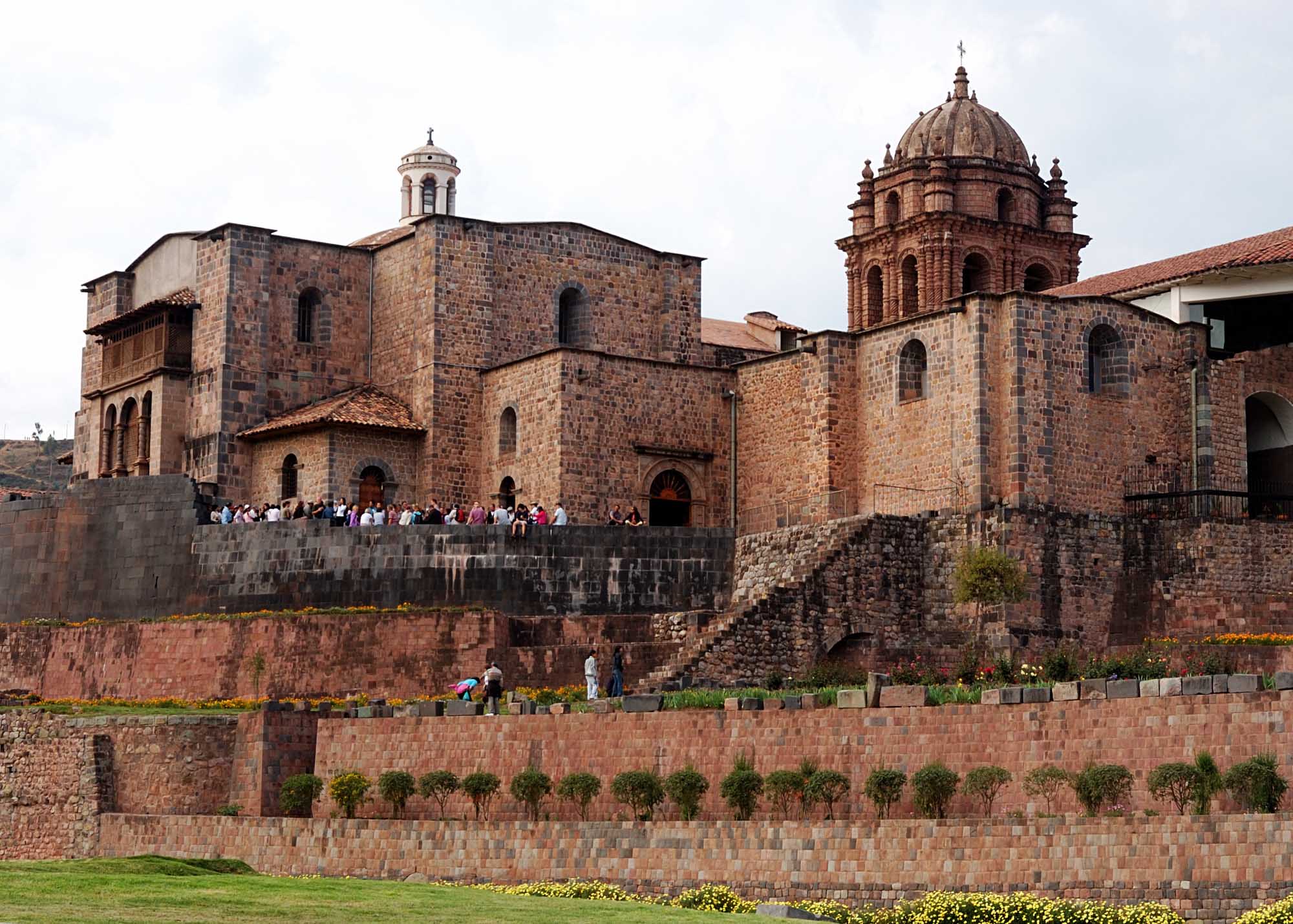 A peruvian Cathedral along the main street of Cusco