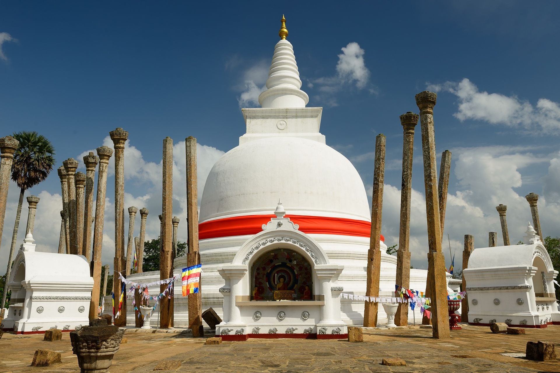Anuradhapura ruin