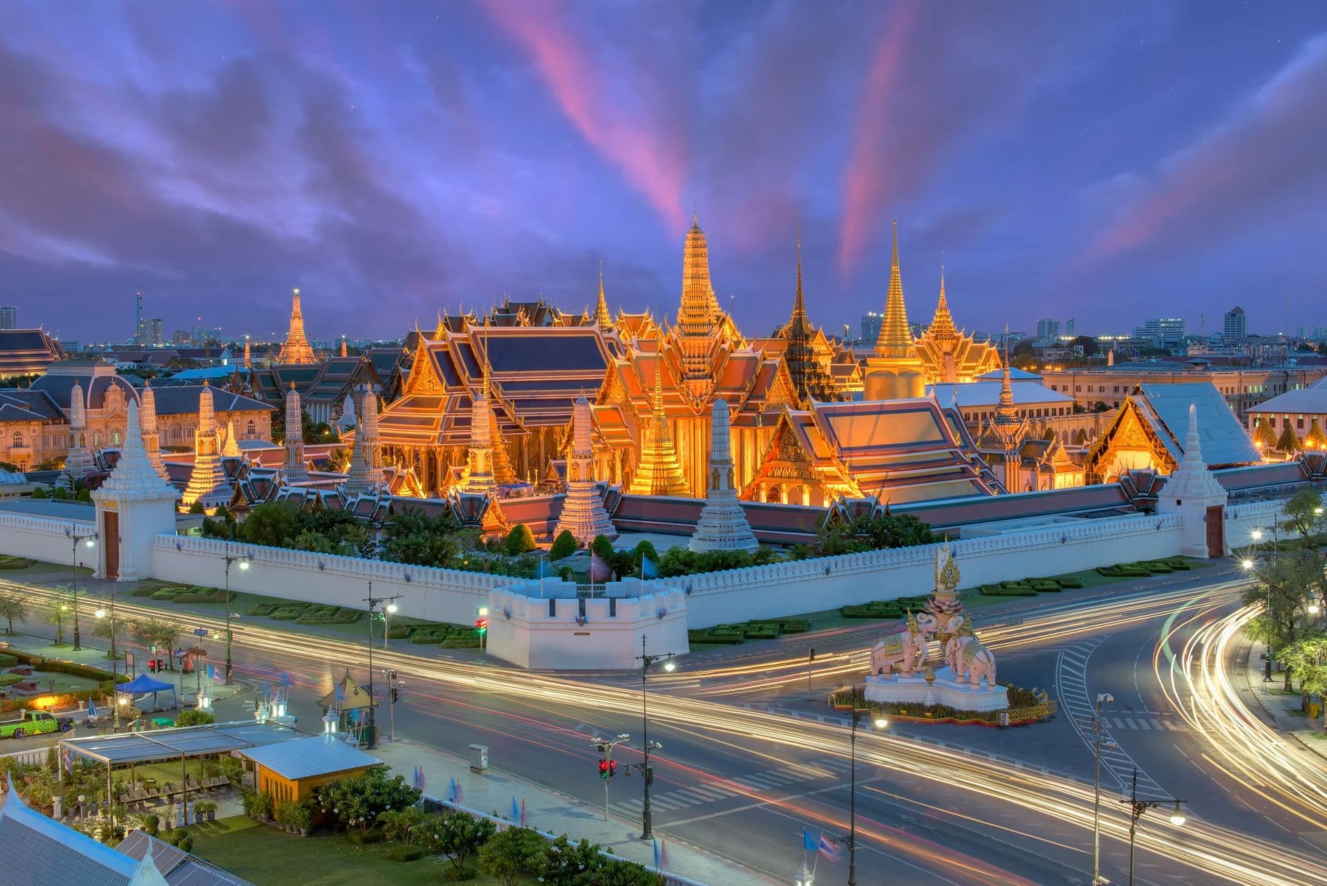 bangkok HDR image,Grand palace at twilight in Bangkok, Thailand