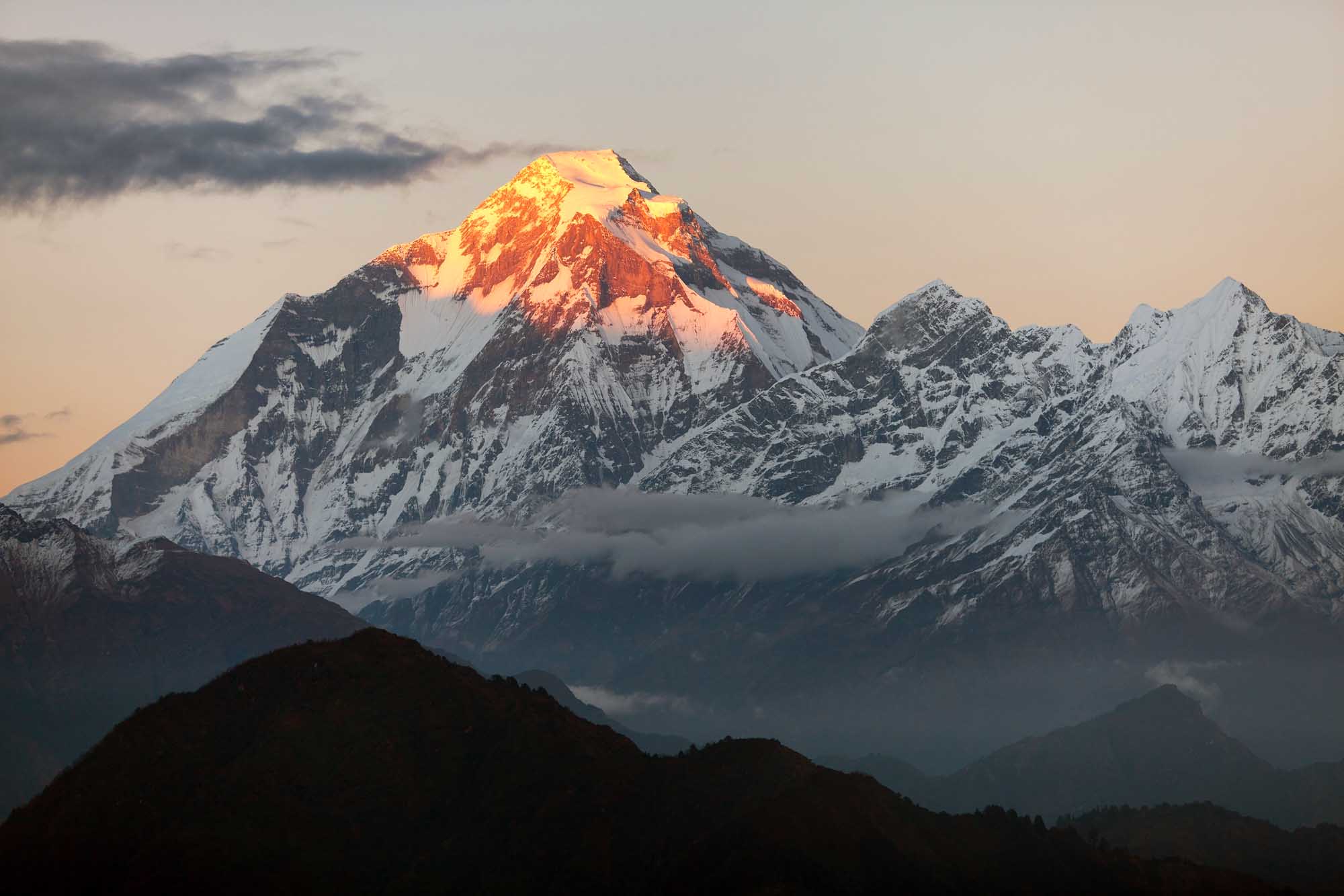Evening panoramic view of mount Dhaulagiri