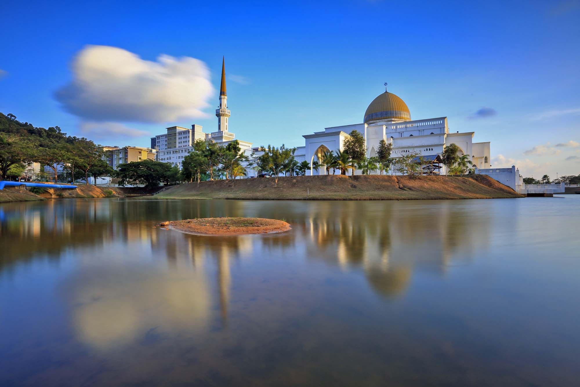 Sunset at Masjid Sultan Ahmad Shah Mosque at International Islamic University Malaysia, Kuantan Pahang.