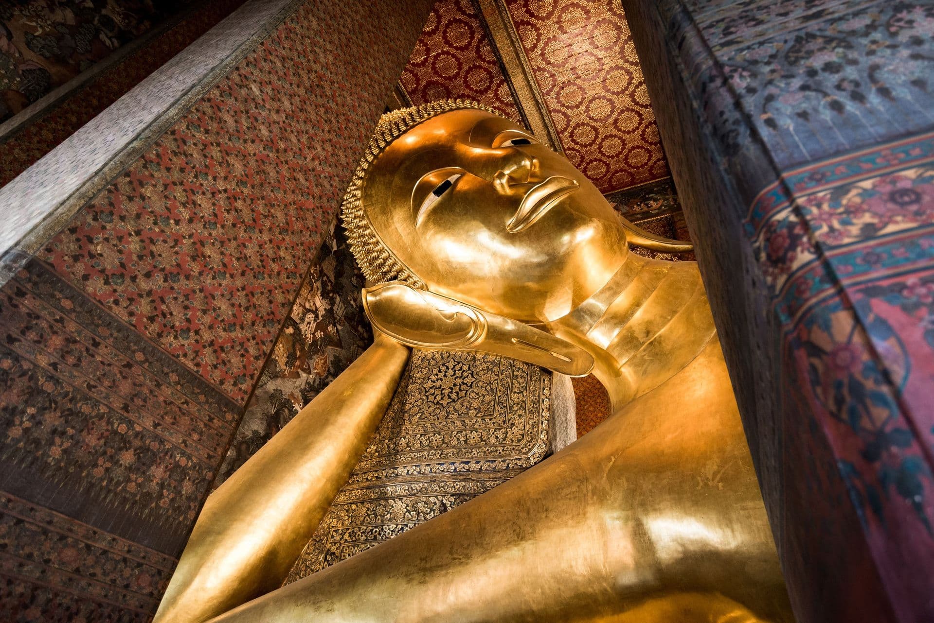 Principle buddha image, Wat Pho, Bangkok, Thailand
