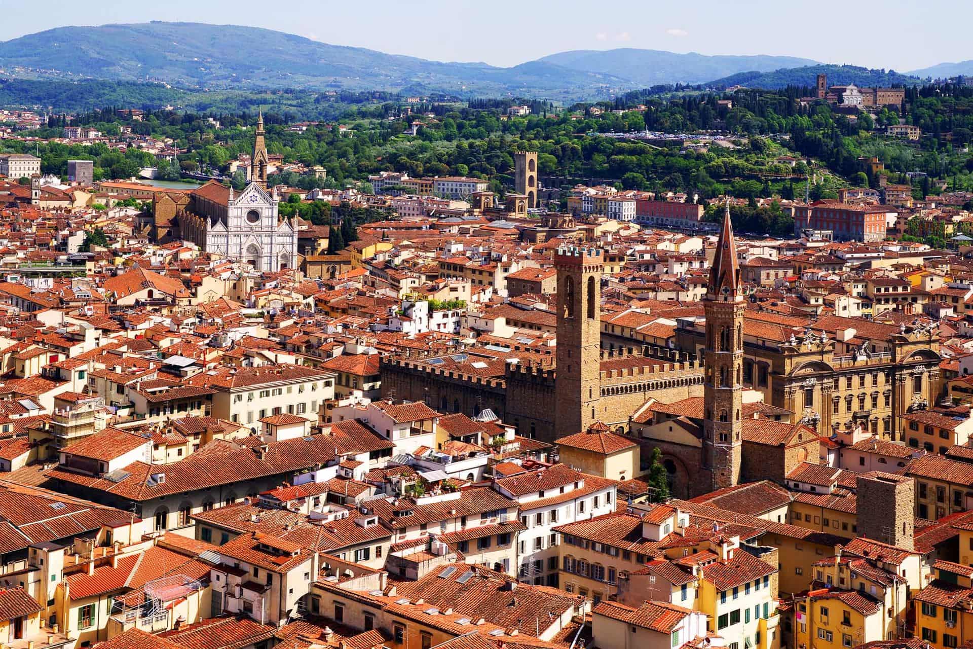 The view from Campanula Giotto (bell tower), visible to the national Museum of the Bargello, the Basilica of Santa Croce.
