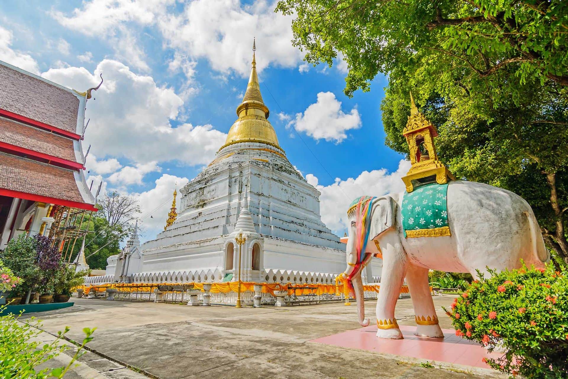 Wat Phra Kaew Don Tao is Buddhist temple in Lampang Province