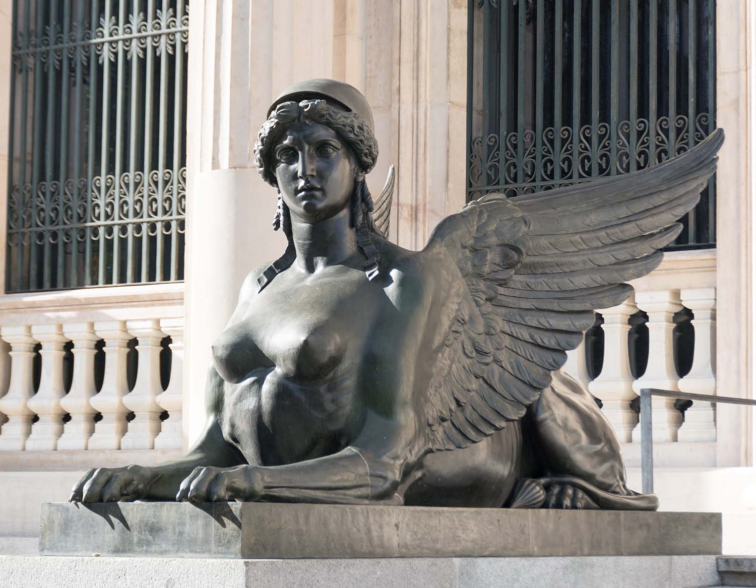 Sphinx winged at the door of the Archaeological Museum of Madrid © Shutterstock