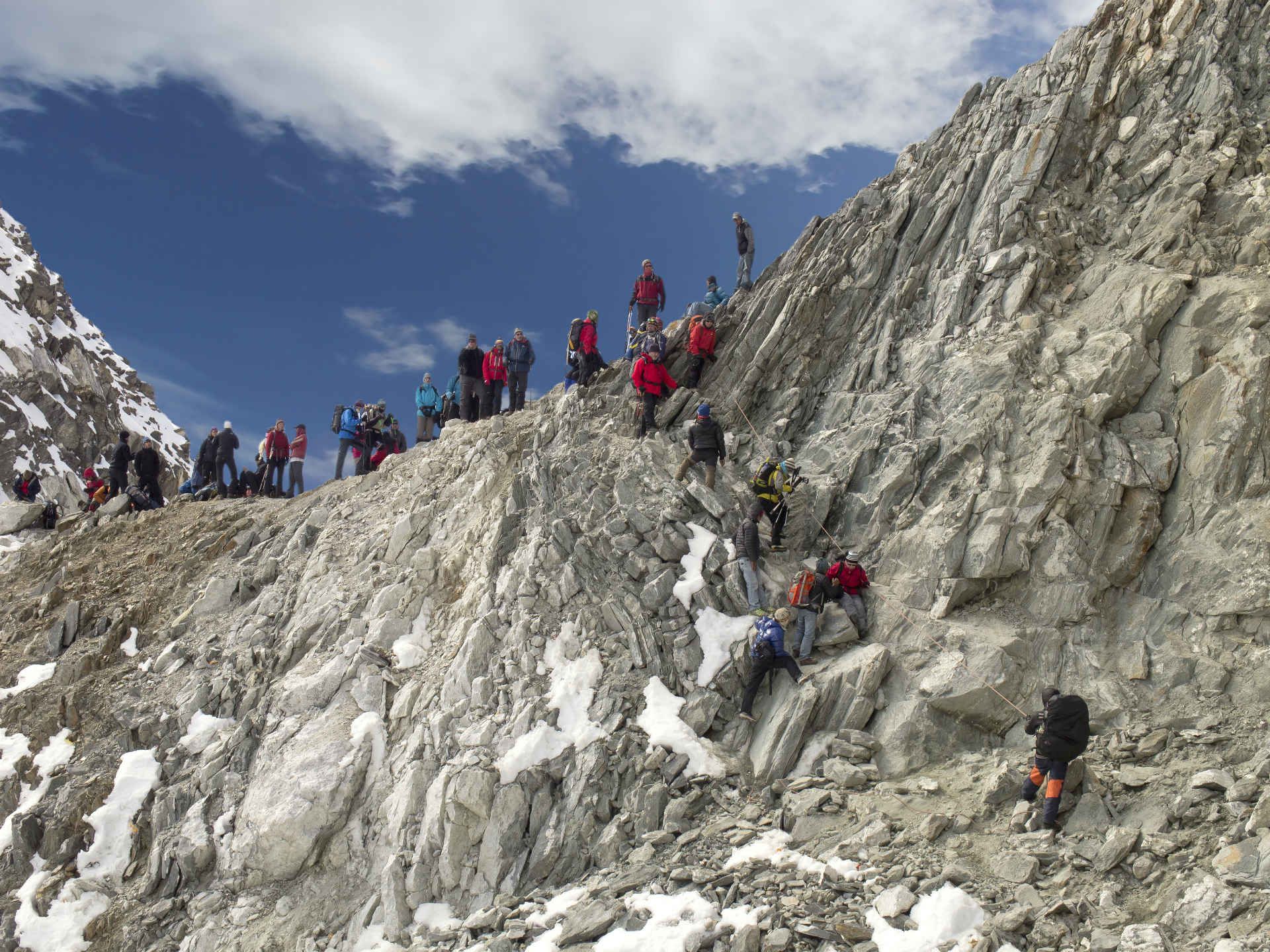 Everest: views from the roof of the world: traffic, Cho La Pass, Everest Region, Sagarmatha National Park, Himalayas, Nepal.