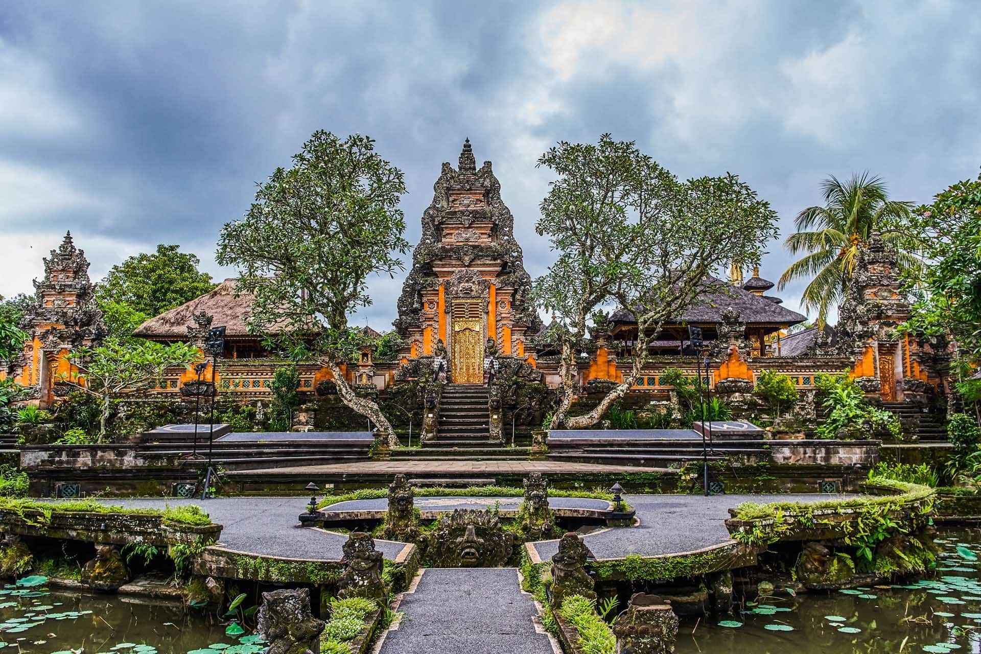 Pura Taman Kemuda Saraswati Temple in Ubud, Bali island, Indonesia © Pelikh Alexey/Shutterstock