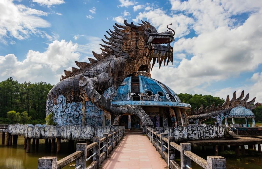 vietnam_waterpark_ho_thuy_tien.JPG