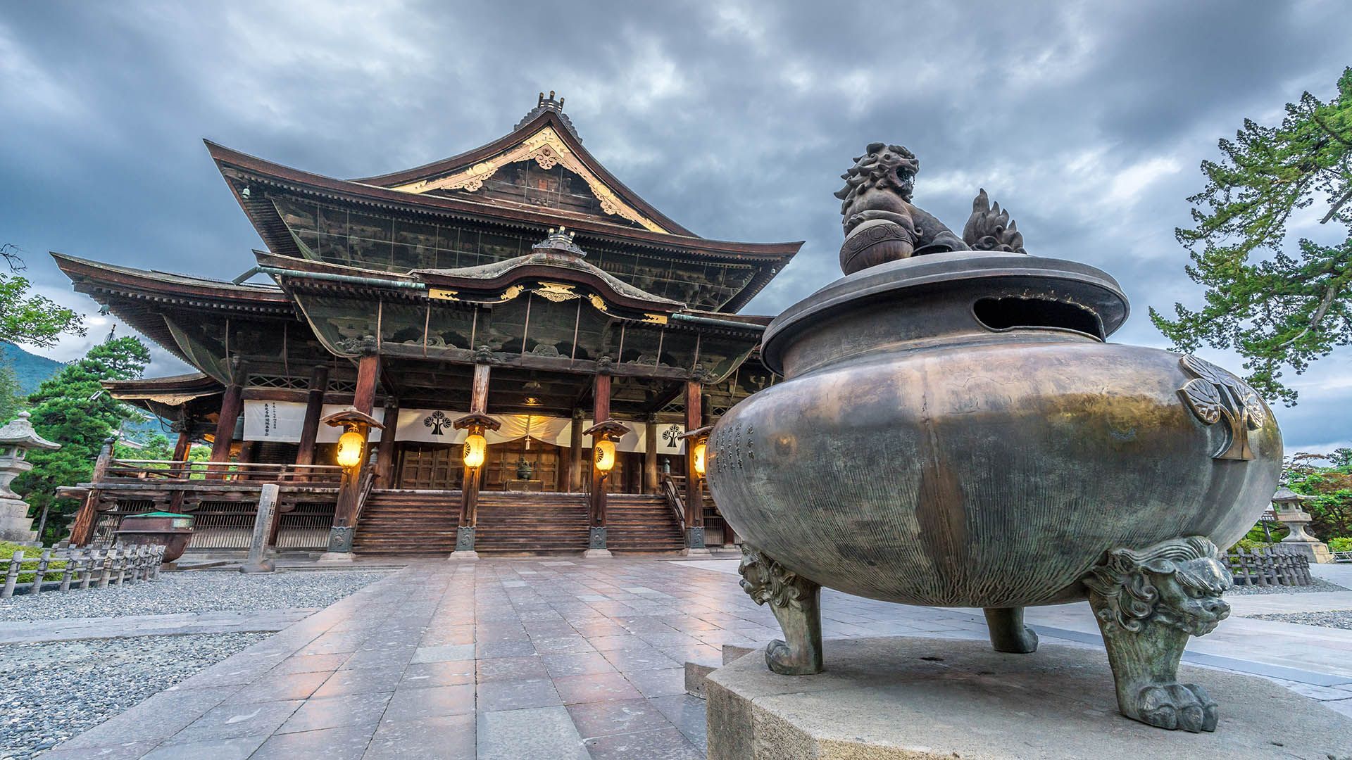 Zenkoji Temple complex: the main hall and Jokoro (incense burner) in Nagano